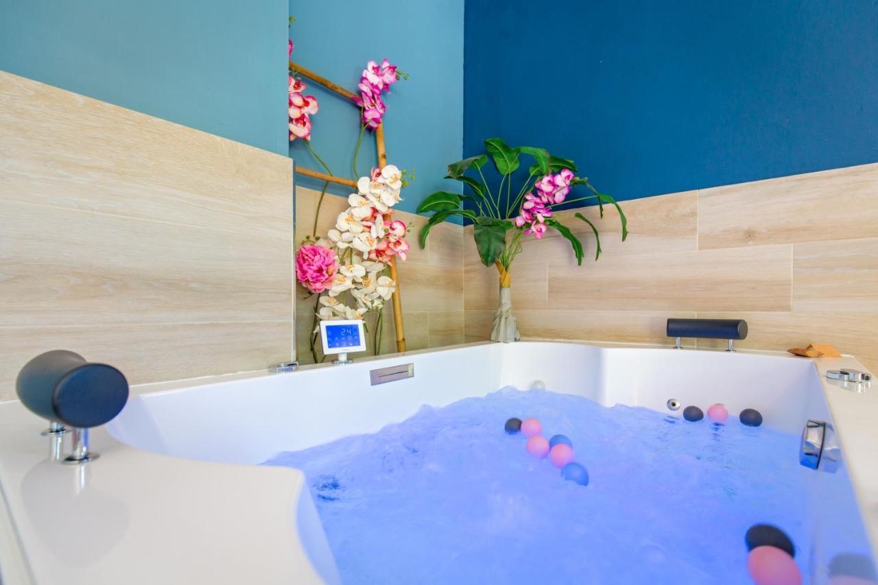 Appartement Jacuzzi 4 Etoiles Beaute - Mbroom Var Puget-sur-Argens Eksteriør billede